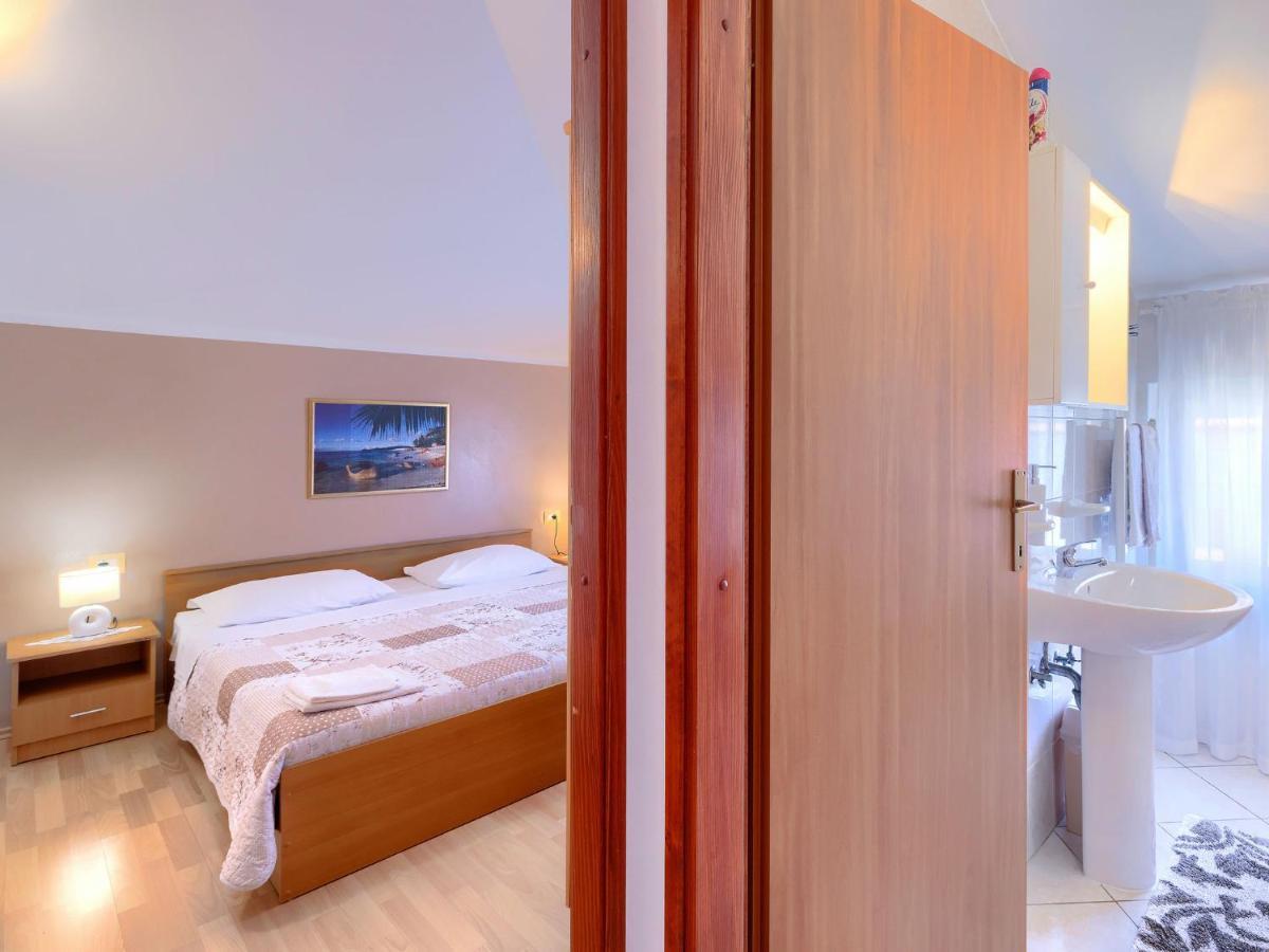 Apartment Bruno-1 By Interhome Умаг Екстериор снимка